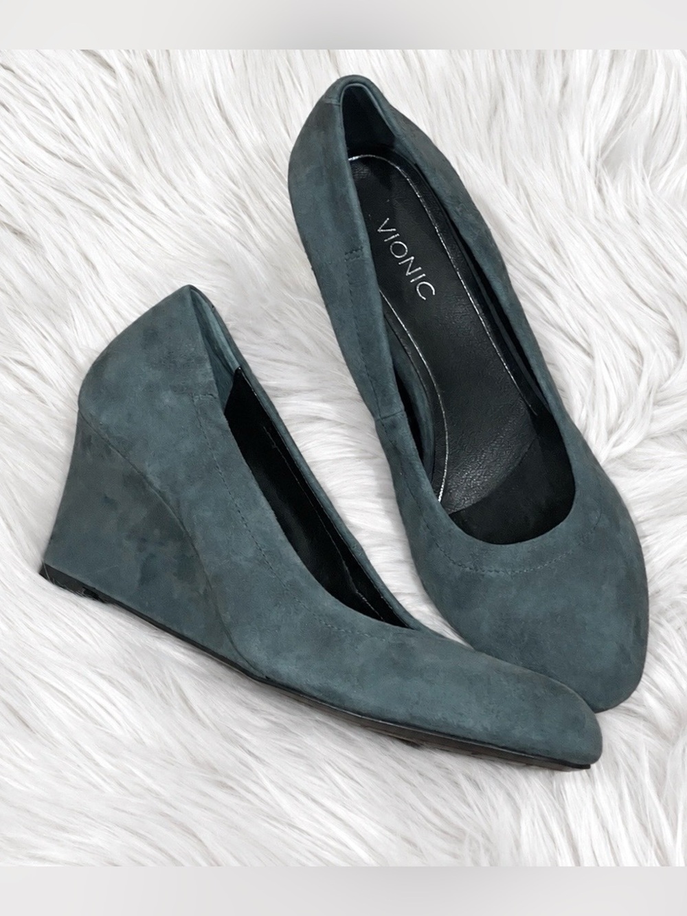 Vionic Camden Wedges Shoes Size 8 Wide Suede Leather Gray Orthotic Comfort